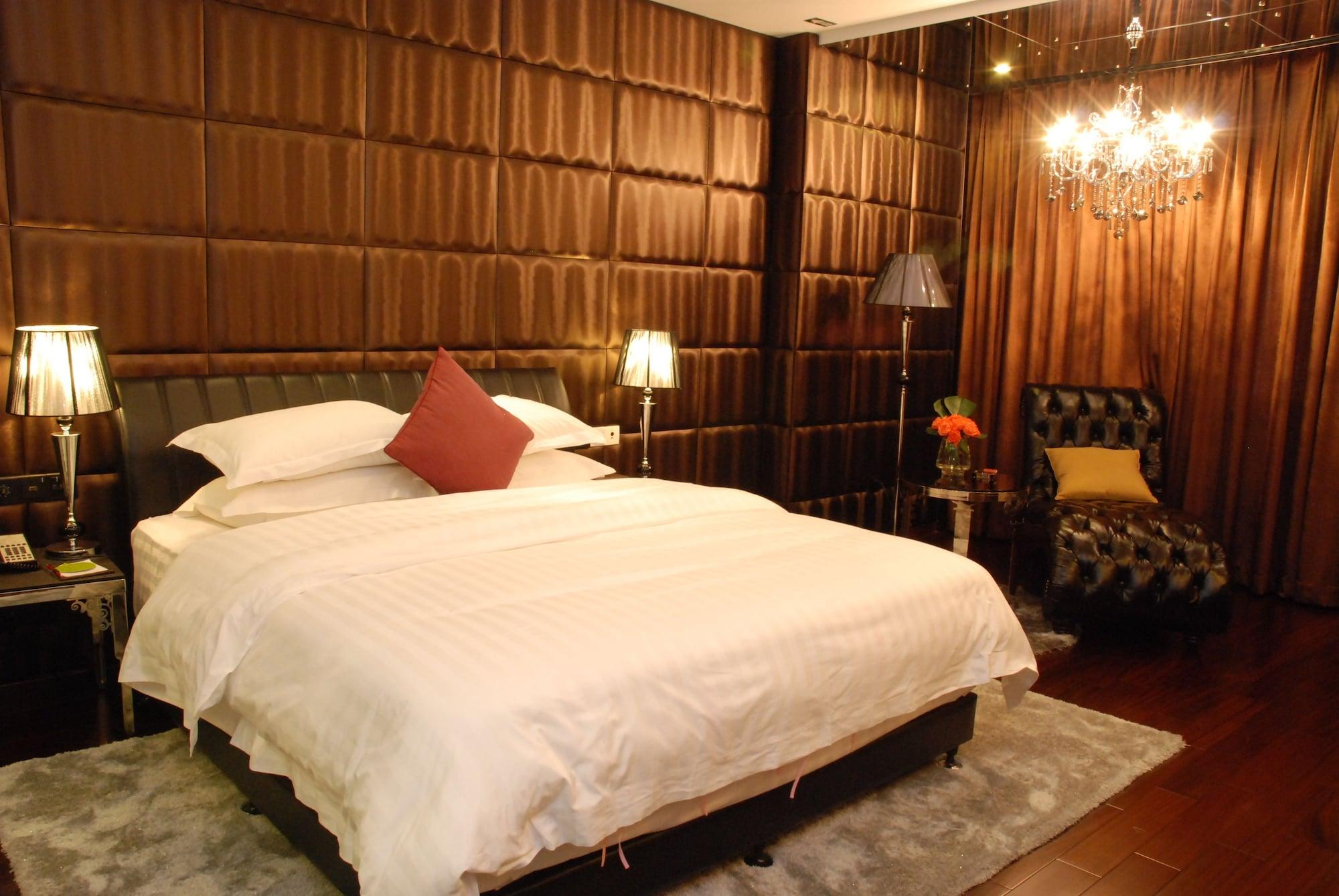 פושאן Golden City Hotel מראה חיצוני תמונה
