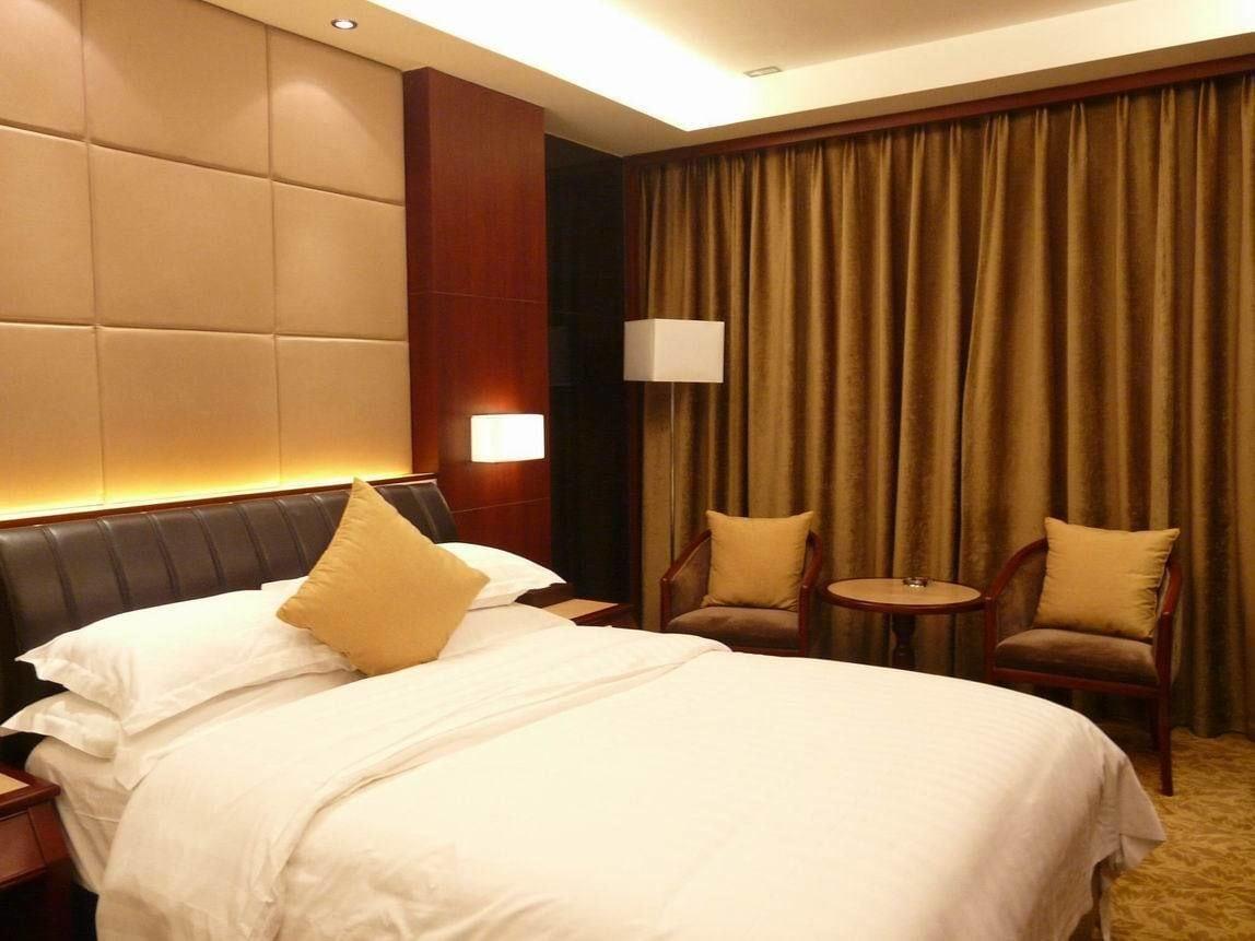 פושאן Golden City Hotel מראה חיצוני תמונה