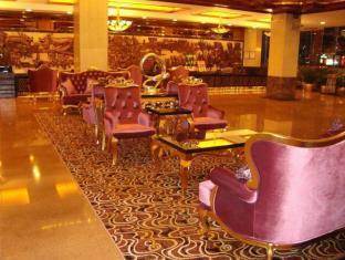 פושאן Golden City Hotel מראה חיצוני תמונה
